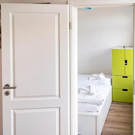 Huhnergott Apartment *